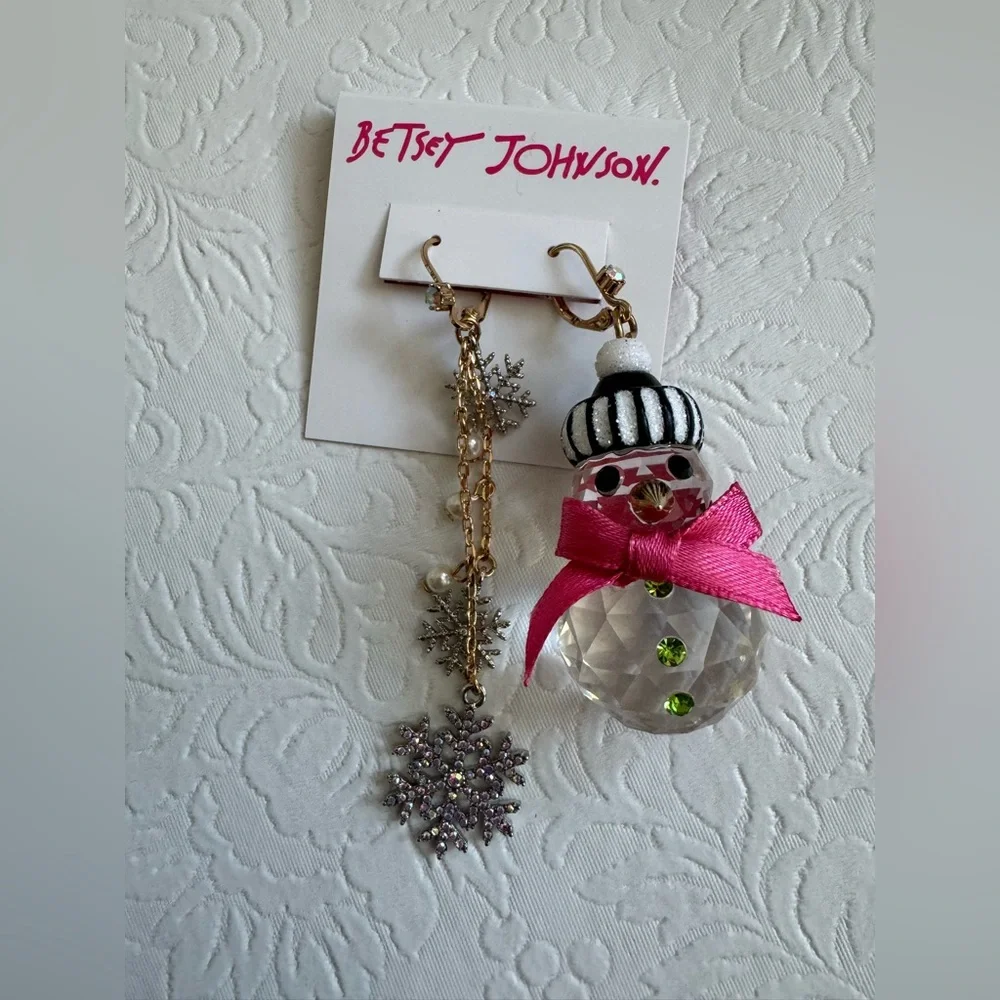 Betsey Johnson Snowman Mismatch Earrings